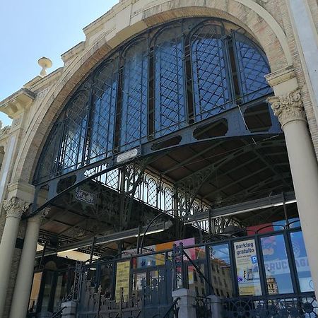 18 Torres Mercado Central 사라고사 외부 사진
